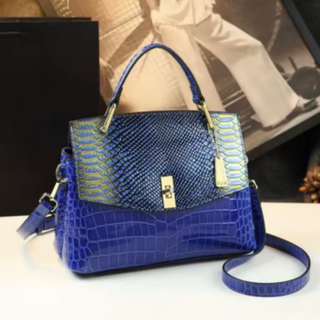 Lucciz Isabella Shoulder Bag - Lucciz