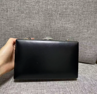 Lucciz Samara Clutch Bag - Lucciz