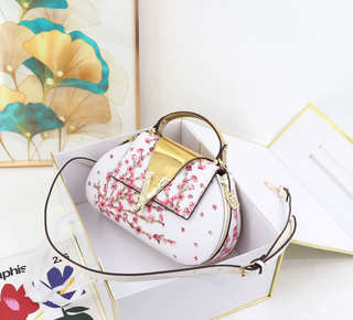 Lucciz Charli Crossbody Bag - Lucciz