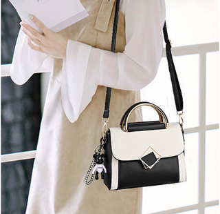 Lucciz Tiffany Flair Shoulder Bag - Lucciz
